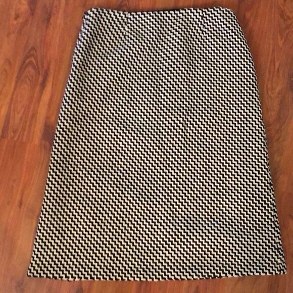 Tibi Made in Canada black and white rick rack houndstooth style virgin wool skir - Picture 4 of 5